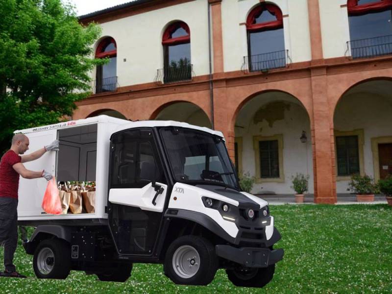 Consegne a domicilio con veicolo&nbsp;elettrico
